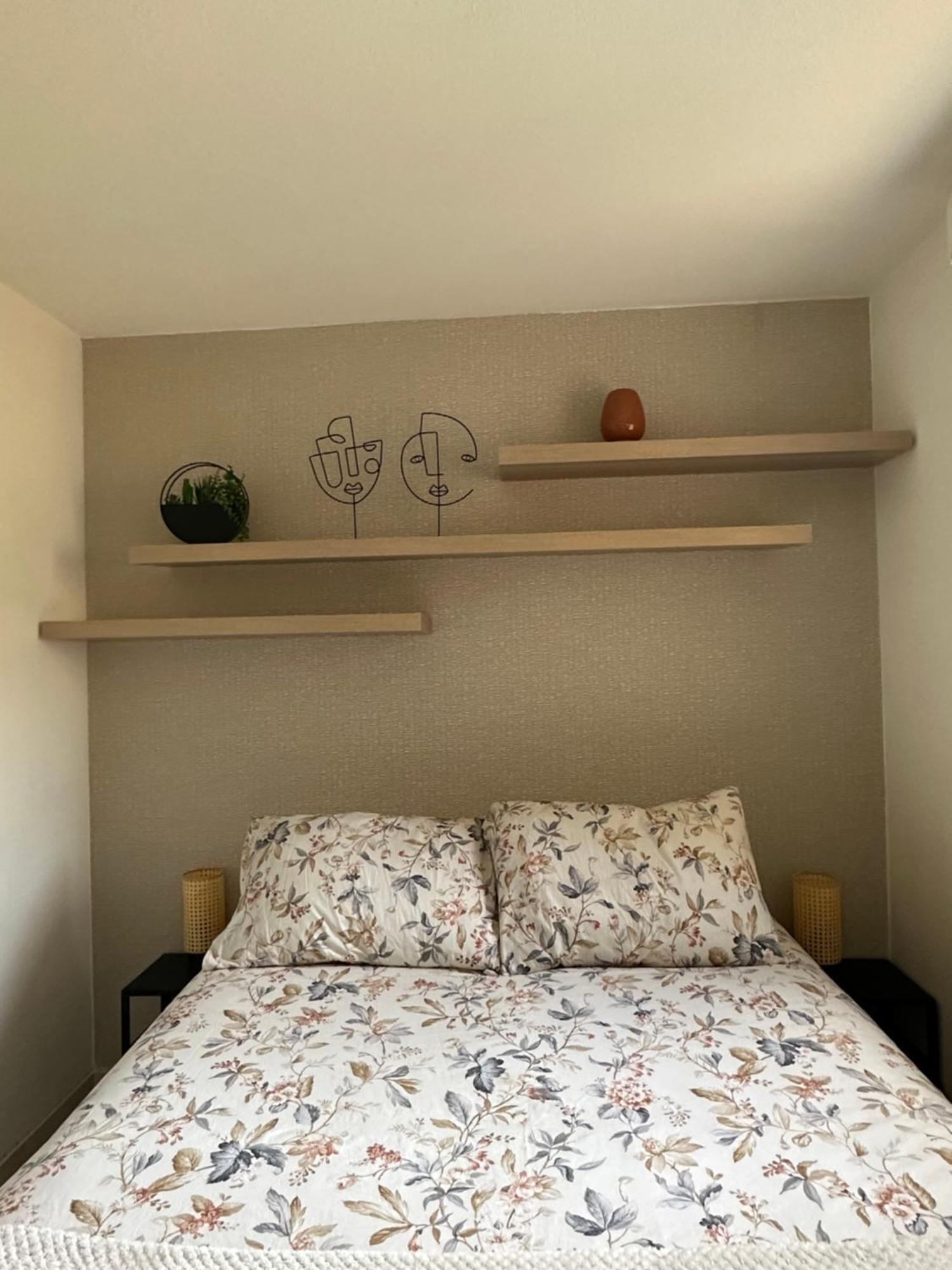 Appartement Residence Santa Barbara Avec Piscine Et A 750M De La Plage Cavalaire-sur-Mer Eksteriør billede