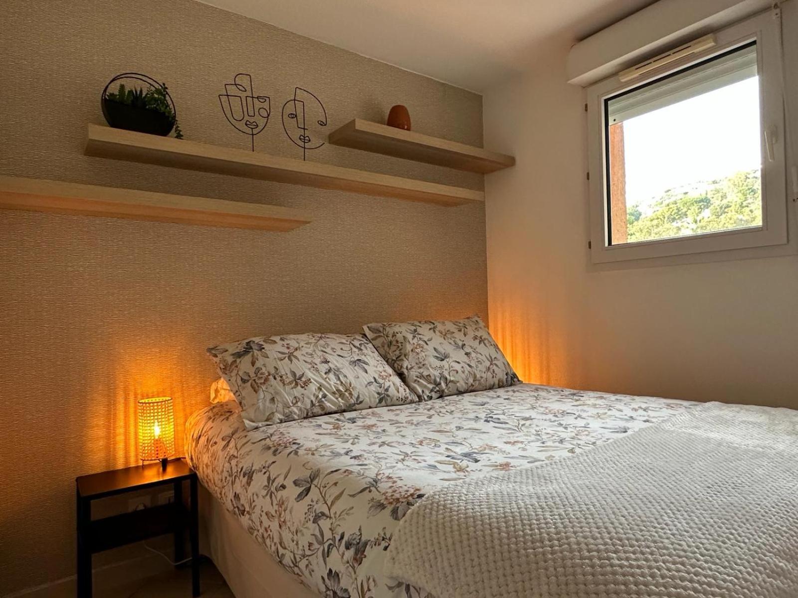 Appartement Residence Santa Barbara Avec Piscine Et A 750M De La Plage Cavalaire-sur-Mer Eksteriør billede